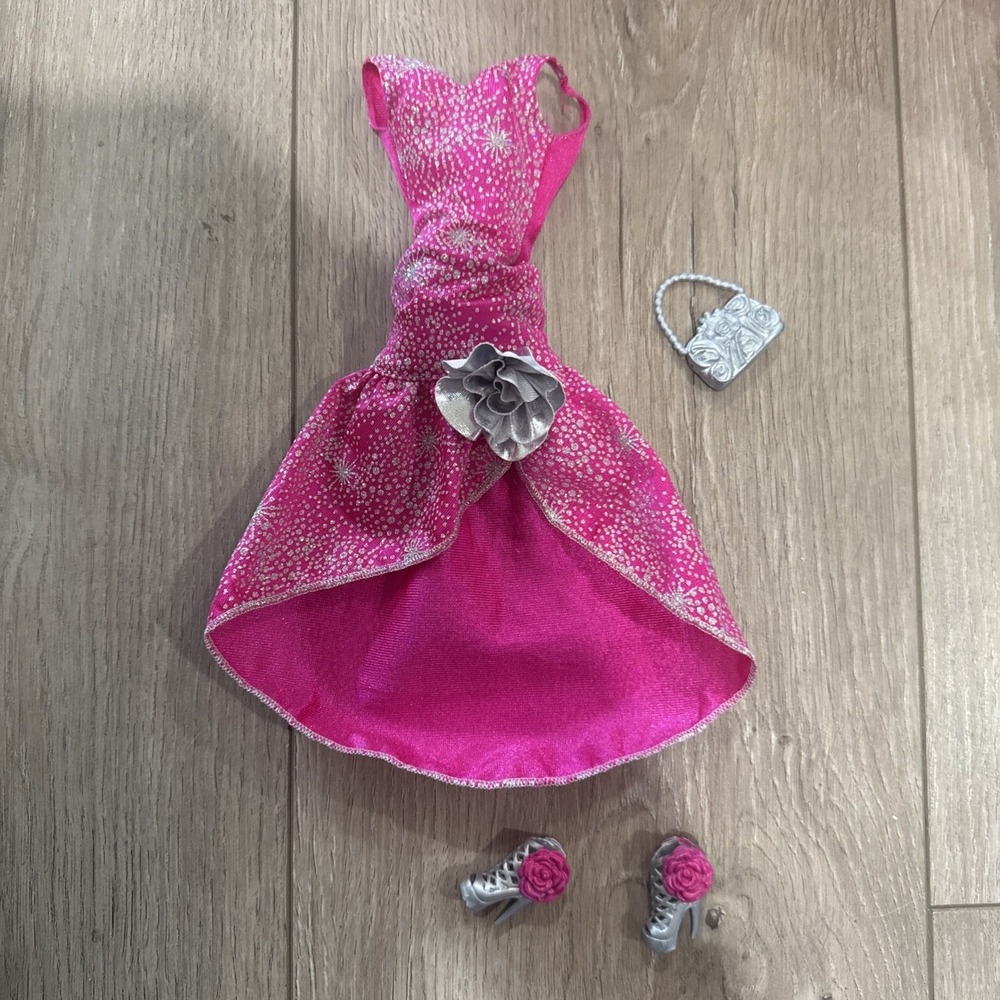 Vtg SKIPPER & COURTNEY Barbie Pink Silver Sparkly Gown High Heels Purse